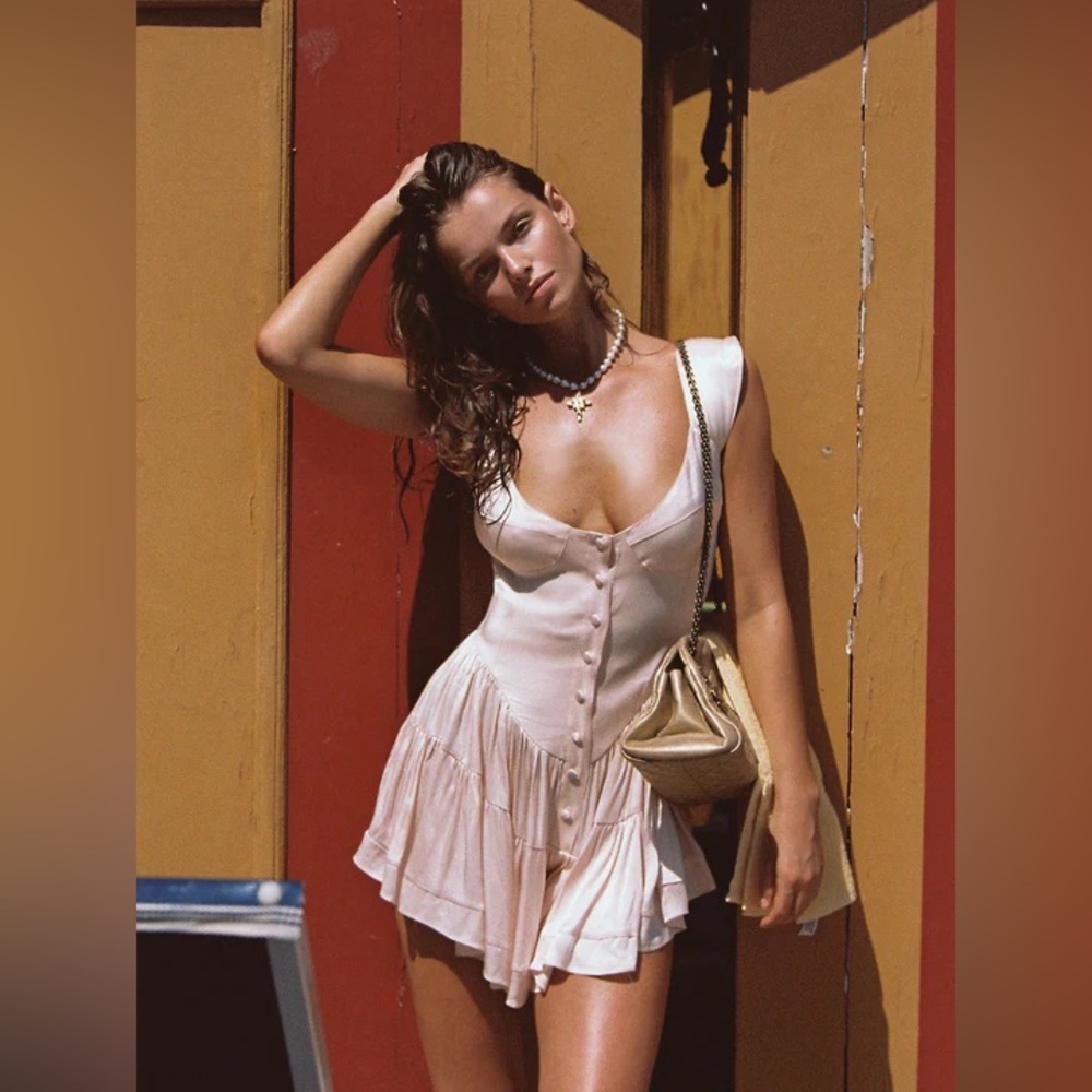 Vanessa Mooney Elisabeth Romper Dress; size small in cream satin